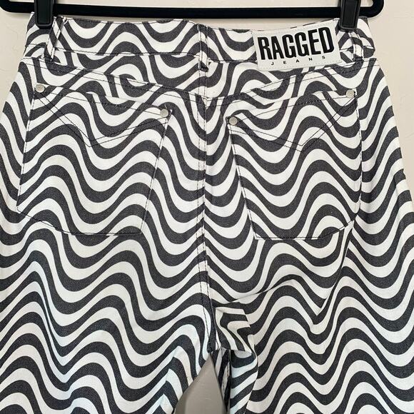 The Ragged Priest White Charcoal Wave Print 100% Cotton Dad Jeans 30 - Picture 9 of 13